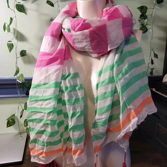 🍁2 for $14🍂 NWT Crown & Ivy Pop of Colour - Picture 1 of 6